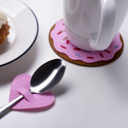 Set for decor of table objects "Love" 4 pcs, pink, 5.4 x 5 cm, 100% p/e, felt-2