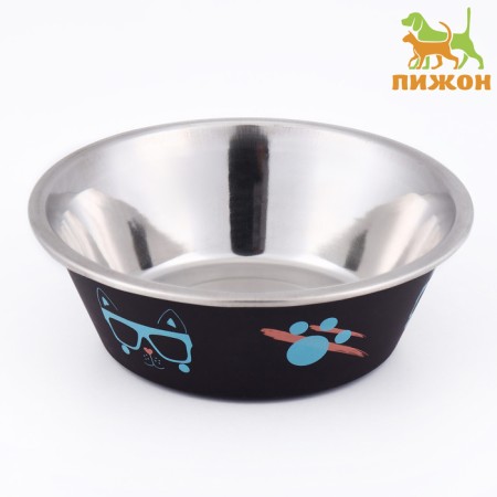 The bowl is round with a non -slip base and print, 450 ml, black
