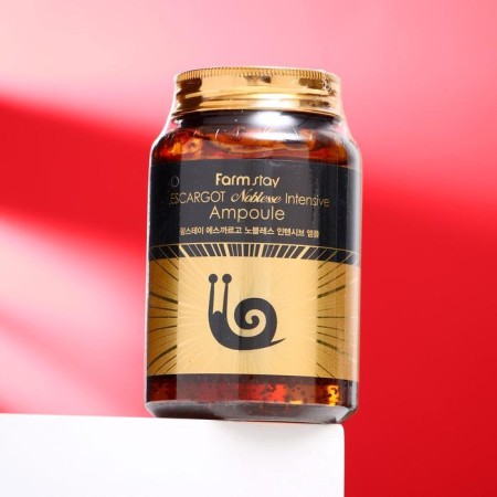 Multifunctional ampoule product Farmstay, with snail extract, 250 ml-1