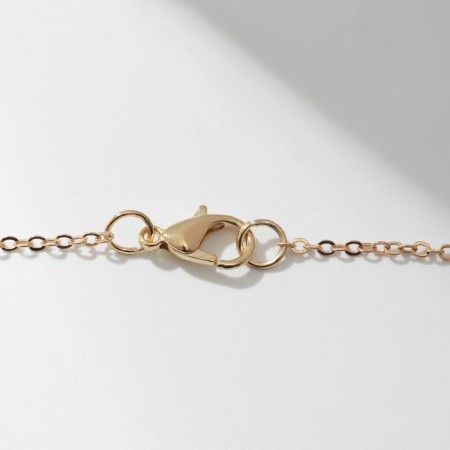 Japan's pendant and cheurtic, white-red color in gold-3