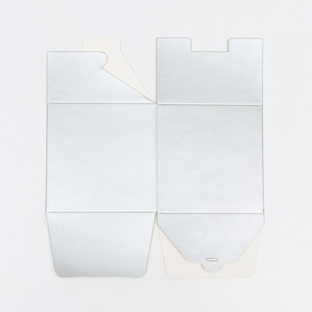 The box is folding, silver, 10 x 10 x 10 cm,-3