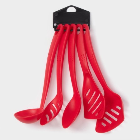 A set of kitchen utensils of the “Point”, 5 objects, the color of the red-5