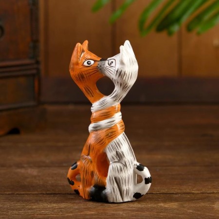 Souvenir tree "kissing cats" 13x3.5x7 cm-1