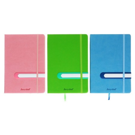The diary is undathed, PVC cover, A5 format, 140 sheets, cage, elastic band with a handle, mix