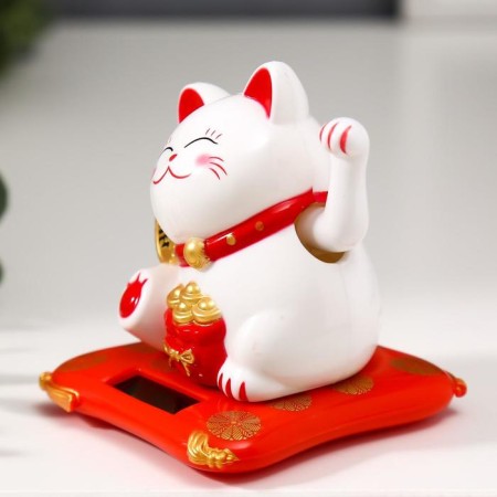 Plastic Plastic "Cat Bayun on the rug" hieroglyph "Happiness in the house" 7.5x6.5x6.8 cm-2