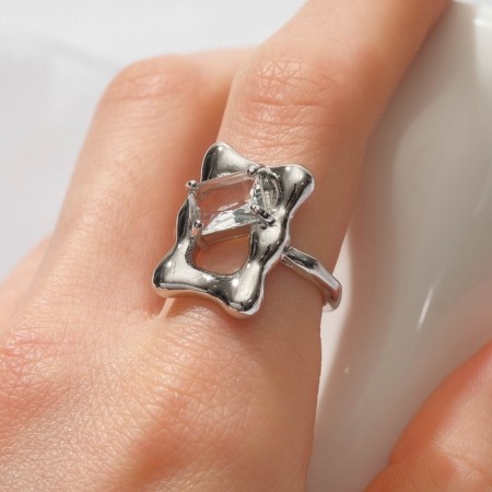 Ring "Fantasy" Dream, white color in silver, dimensionless-2