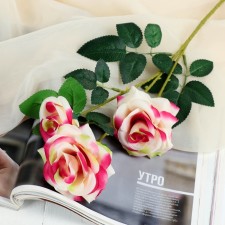 Artificial flowers 