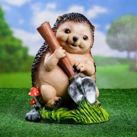 Garden figure "Hedgehog with a shovel" 22x22x31cm