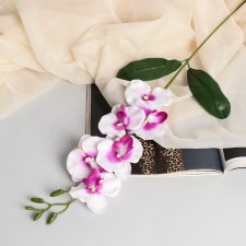 Artificial flowers 