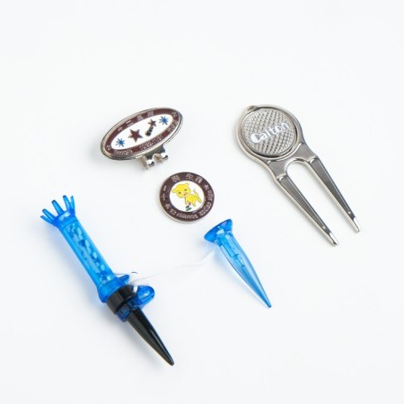 Gift set PGM 3 in 1: keychain, fork-marker, ball stand-1