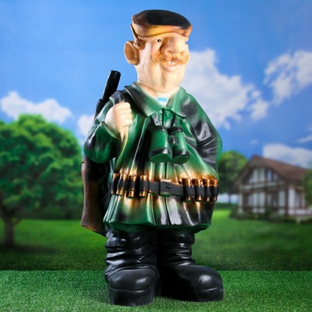 Garden figure "Hunter Petrovich" 30x46x82cm