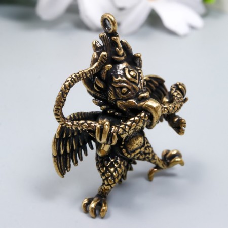 Souvenir brass "Garuda" 4,1x3.5 cm-1