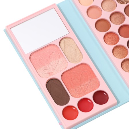 A set of decorative cosmetics (highlighter, shadows for eyebrows, blush, glitter, eye shadow)-3