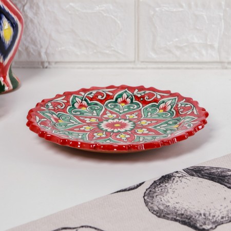 Plate of the Rishtan ceramics "Patterns", Red, 17 cm, corrugated-1