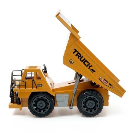 The radio -controlled "construction" dump truck works on the battery-3