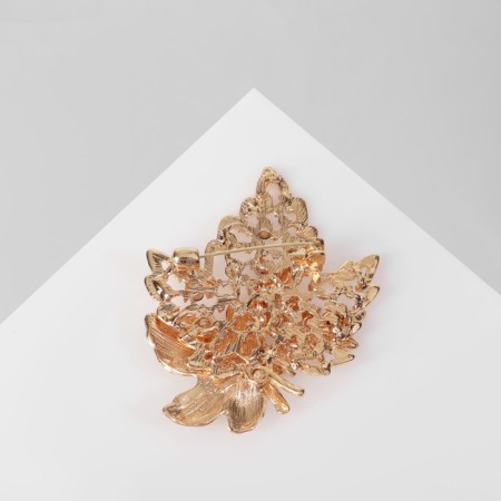 Brooch "Liszt" Maple openwork, brown color in gold-1