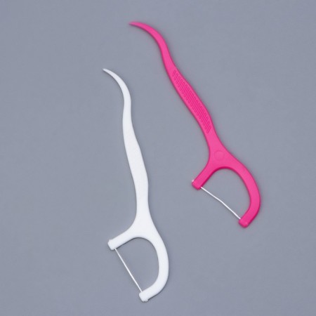 Toothpick with dental thread, 20 pcs, 7.5 × 1.5 cm