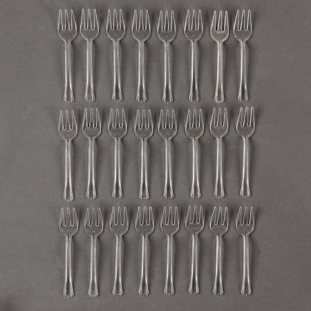 Plugs are plastic, in the set is 24 pieces, the color is transparent-1