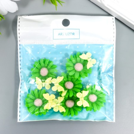 Decor for creativity plastic "Chamomile and butterfly" Green 3.1x2.8 cm-2