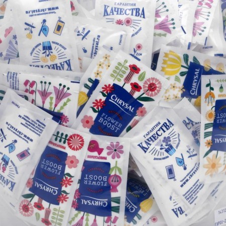 Universal top dressing for chopped flowers Chrysal, 10 g set 150 pcs-2