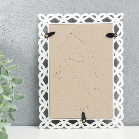 Photo frame 10x15 cm plastic L-7 white (plastic screen)-2