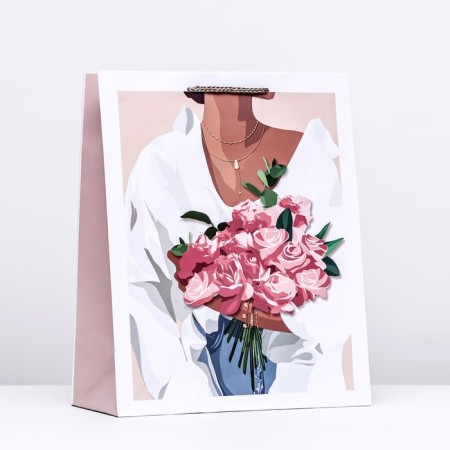 Gift package "Lady with roses", 26 x 32 x 12 cm