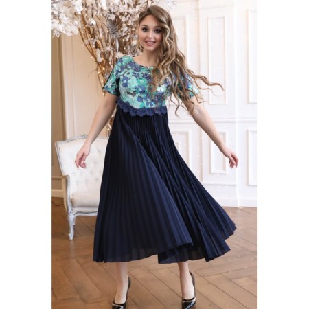 Women's dress, size 42-5