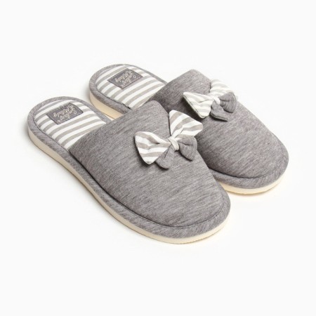 Women's slippers closed, size 41