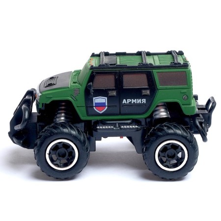 Army radio -controlled jeep, works on batteries-1