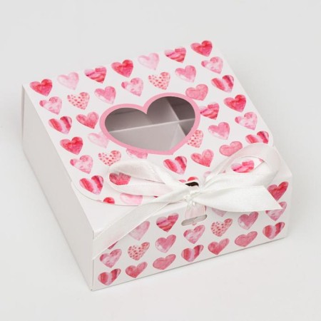 Gift box team with the window "heart", 11.5 x 11.5 x 5 cm-1