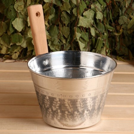 Ears of aluminum 3l, with a pen