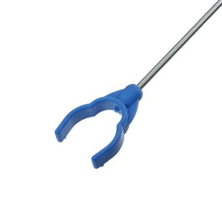 Standing under the rod 0.8 m-2