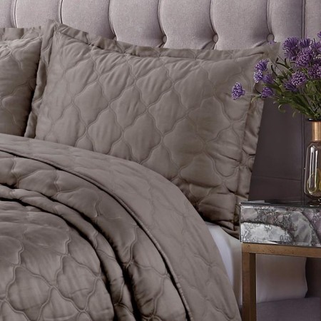 A set with a bedspread "Audrey", size 240x260 cm, 50x70 cm - 2 pcs, color chocolate-2