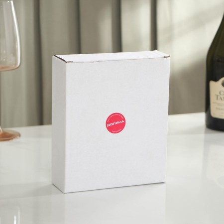 A set for the wine of the share, 4 objects: thermometer, ring, opener, cork, chess in the kit-7
