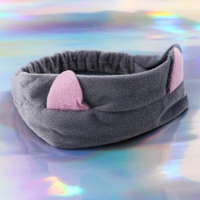 Labbat on the head 