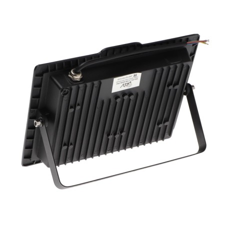 RSV-SFL-3-70W-6500K-IP65 LED spotlight-2
