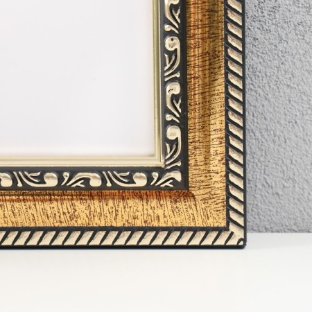 Photo frame Plastic "Mira" 20x25 cm, gold (plastic screen)-1