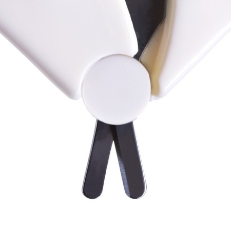 Baby manicure scissors with a protective cap-3