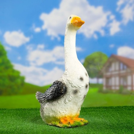 Garden figure "Garden Goose" average 49cm-6