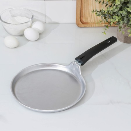 Pancake pan, d = 22 cm, plastic handle