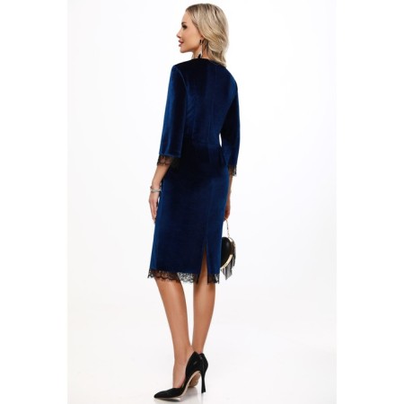 Female dress "incredibly feminine", size 46-7