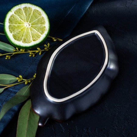 Ceramic serving dish "Tallula. Sheet ", 17 × 9.5 cm, green color-3