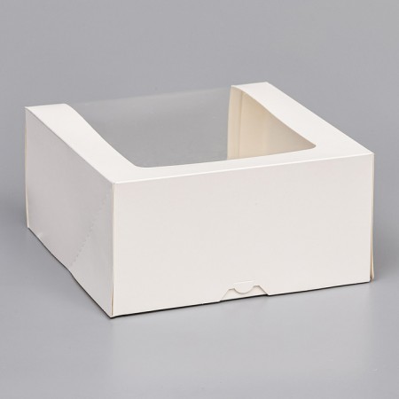 Confectionery packaging with the Mousse window, white, 23.5 x 23.5 x 11.5 cm