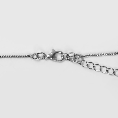 The necklace "waterfall" is a triangle, white color in silver, 35 cm-1