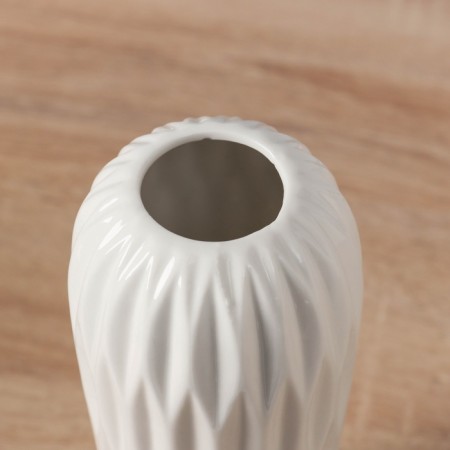 VAZ Coramics TEAR "TEGA" Relief, 17.5x7.5 cm, white-1