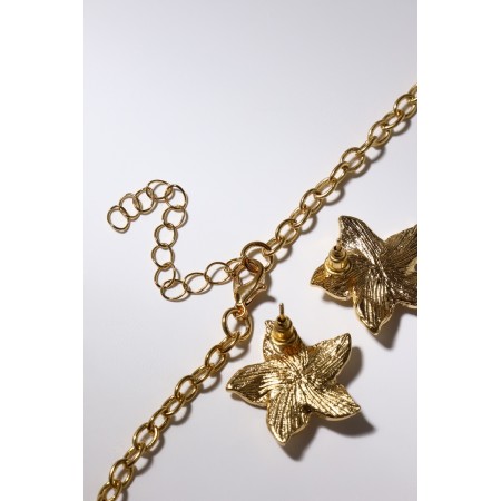 Set 2 objects: earrings, necklace "flowers" trio, milk color in gold, 45 cm-2