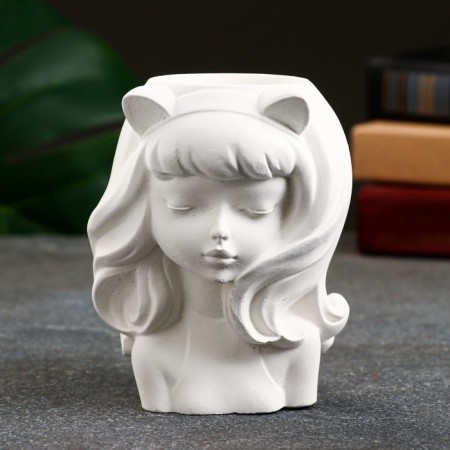 Figure pot "Girl with ears" 7x9x11cm-1