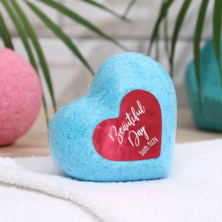 Bombochka for the bath "Heart" Beautiful Day, 130 g