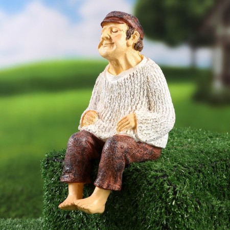 Garden figure "Grandpa" 12x13x20cm-2