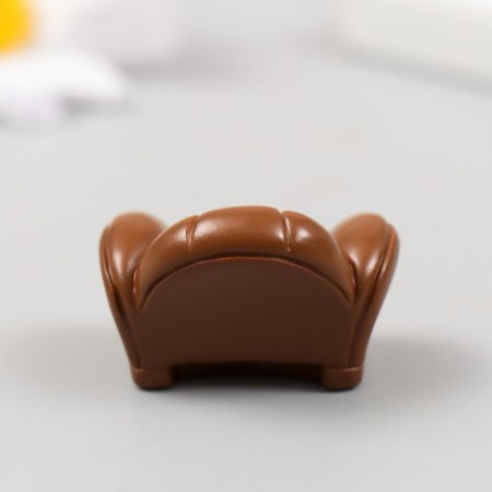 Decor for the creativity of the polystone "Leather chair" 3.3x2.2 cm-2
